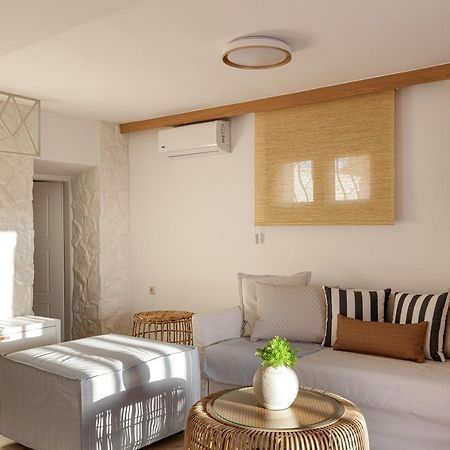 Villa Seashell -Wonderful Newly Renovated Villa On The Beach Galatás Exteriér fotografie