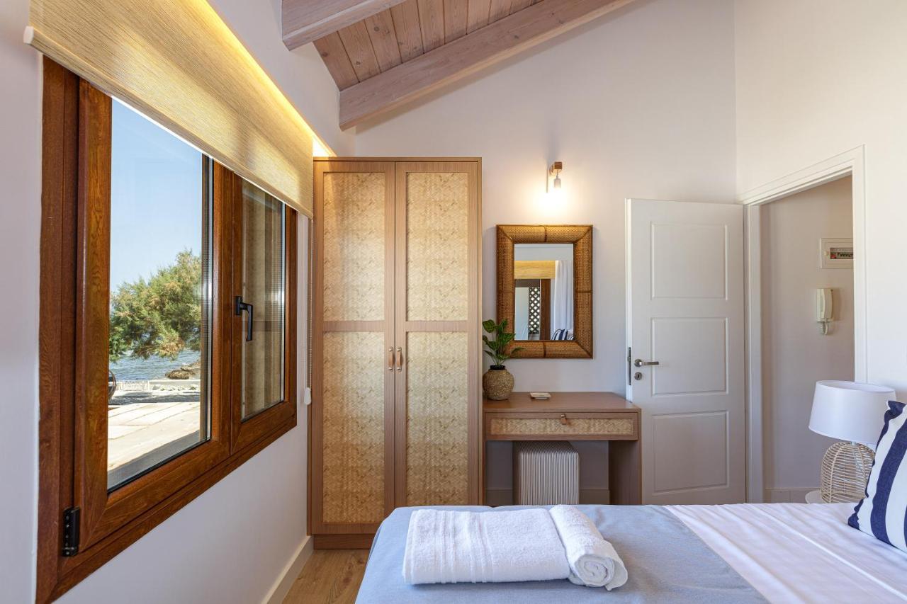 Villa Seashell -Wonderful Newly Renovated Villa On The Beach Galatás Exteriér fotografie