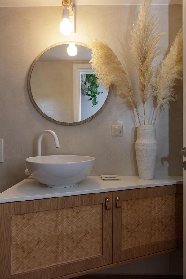 Villa Seashell -Wonderful Newly Renovated Villa On The Beach Galatás Exteriér fotografie