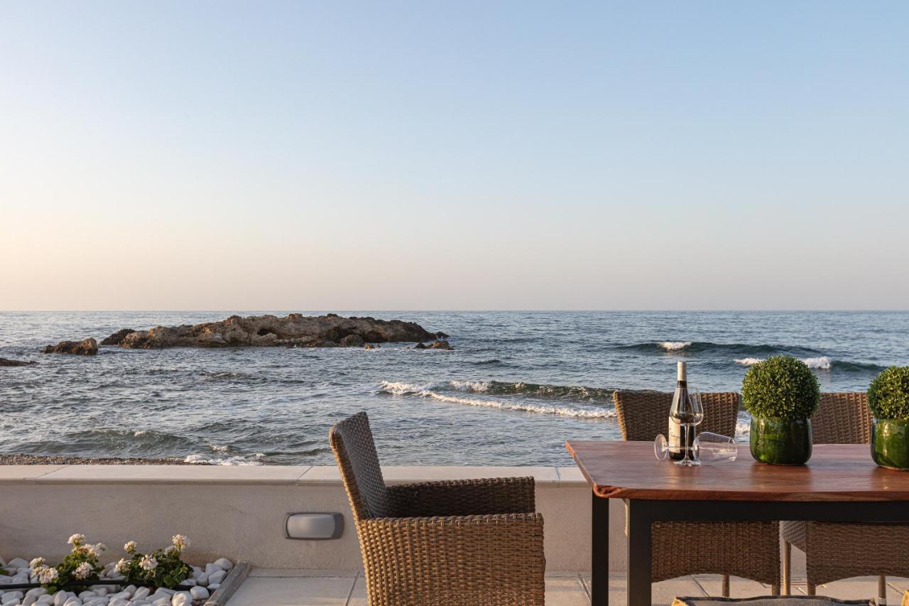Villa Seashell -Wonderful Newly Renovated Villa On The Beach Galatás Exteriér fotografie
